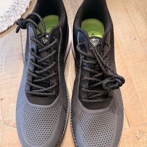 Stylish Black and Gray Men's Sneakers